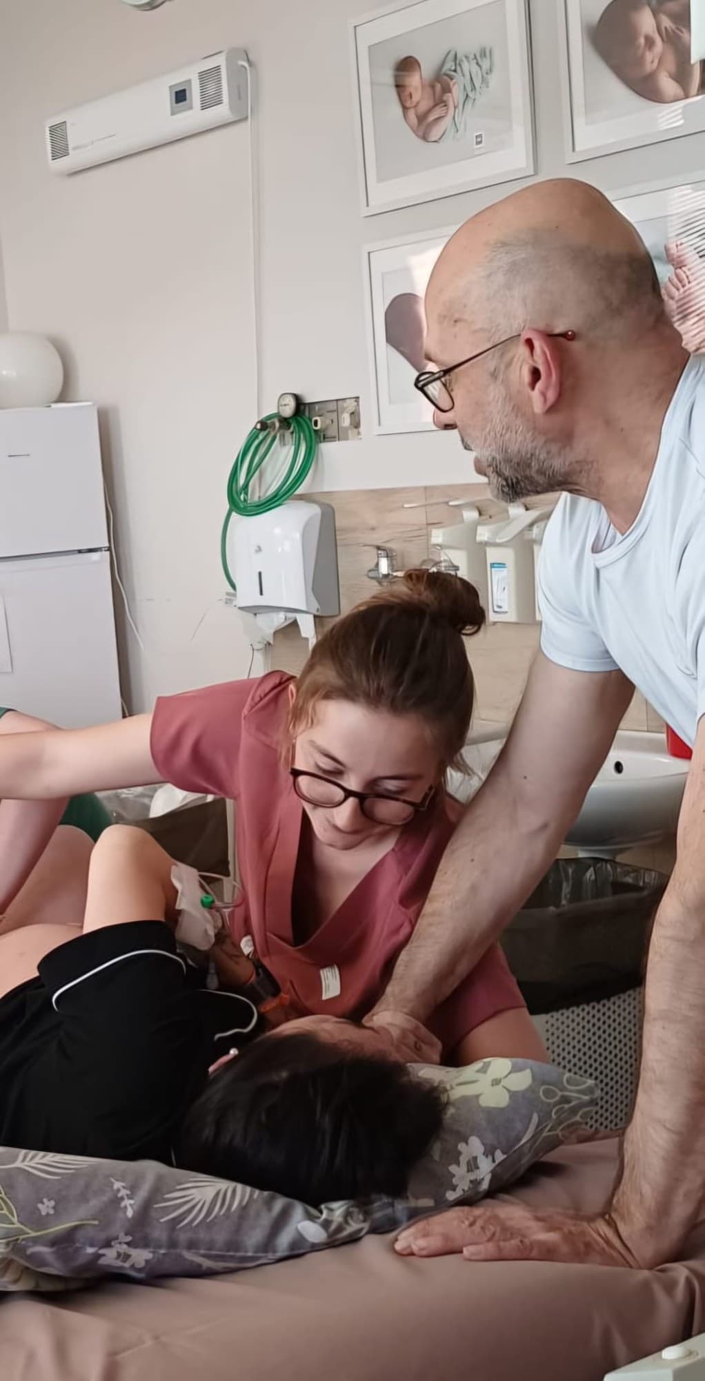 Starostlivosť o rodičku bezprostredne po pôrode